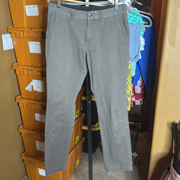 Volcom True to This Men’s Mushroom Khaki Chino Pants Size 30 - Picture 2 of 11